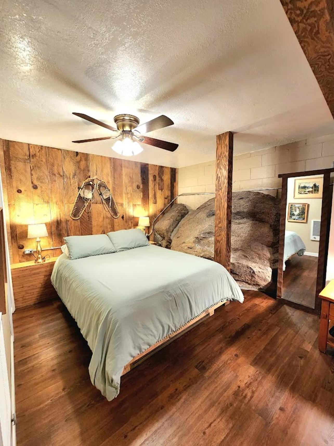 Miners Suite-Centrally Located In Shaver Lake Шейвър Лейк Екстериор снимка