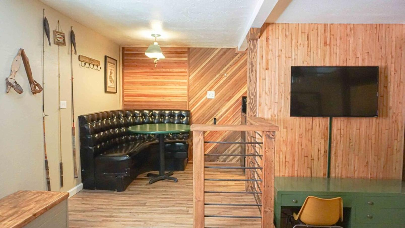 Miners Suite-Centrally Located In Shaver Lake Шейвър Лейк Екстериор снимка
