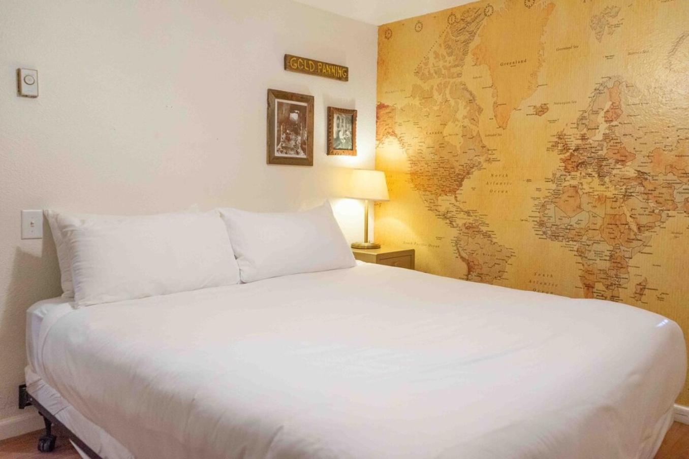 Miners Suite-Centrally Located In Shaver Lake Шейвър Лейк Екстериор снимка